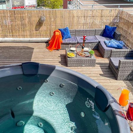Skyhouse Riga Lux Penthouse & Spa מראה חיצוני תמונה